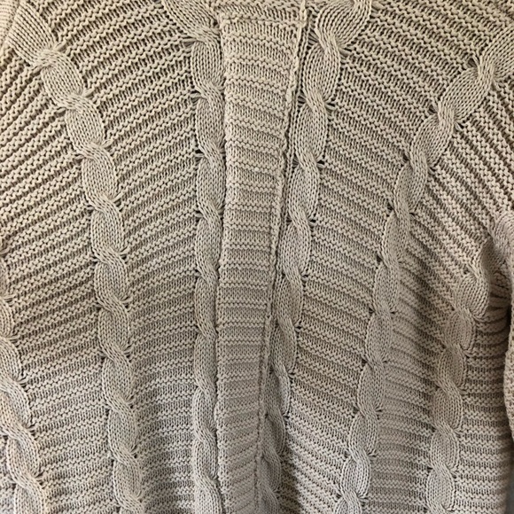 Women’s Cozy Cream Cardigan - Picture 4 of 6